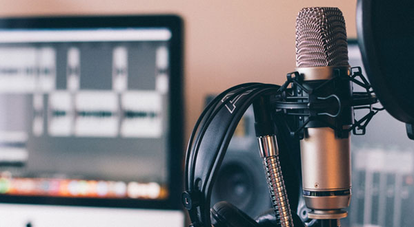 How Podcasting Can Help Your Business Grow